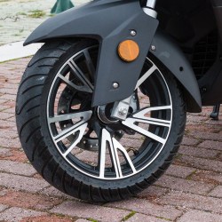 EFUN TIGER PRO ESF 7000W ΑΠΟΣΠΟΜΕΝΗ ΜΠΑΤΑΡΙΑ